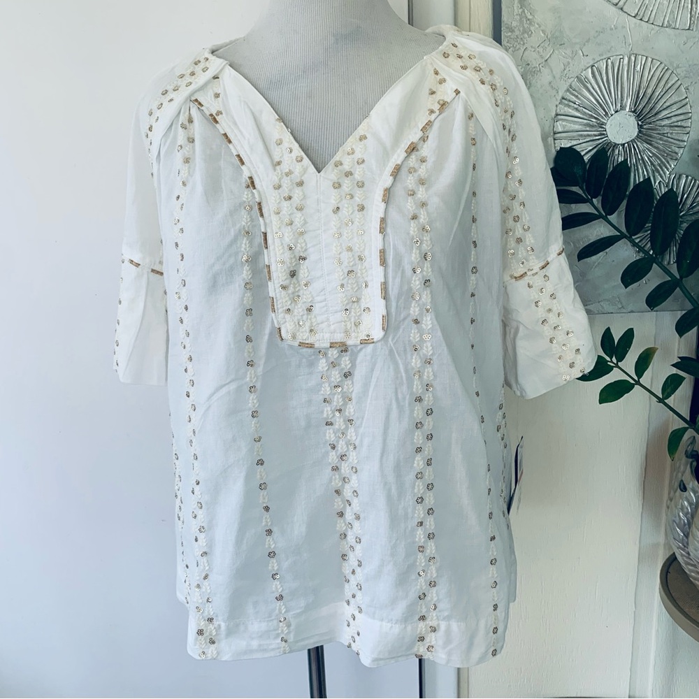 NWT Democracy 100% white cotton  sequin accent  short sleeve blouse size 2X